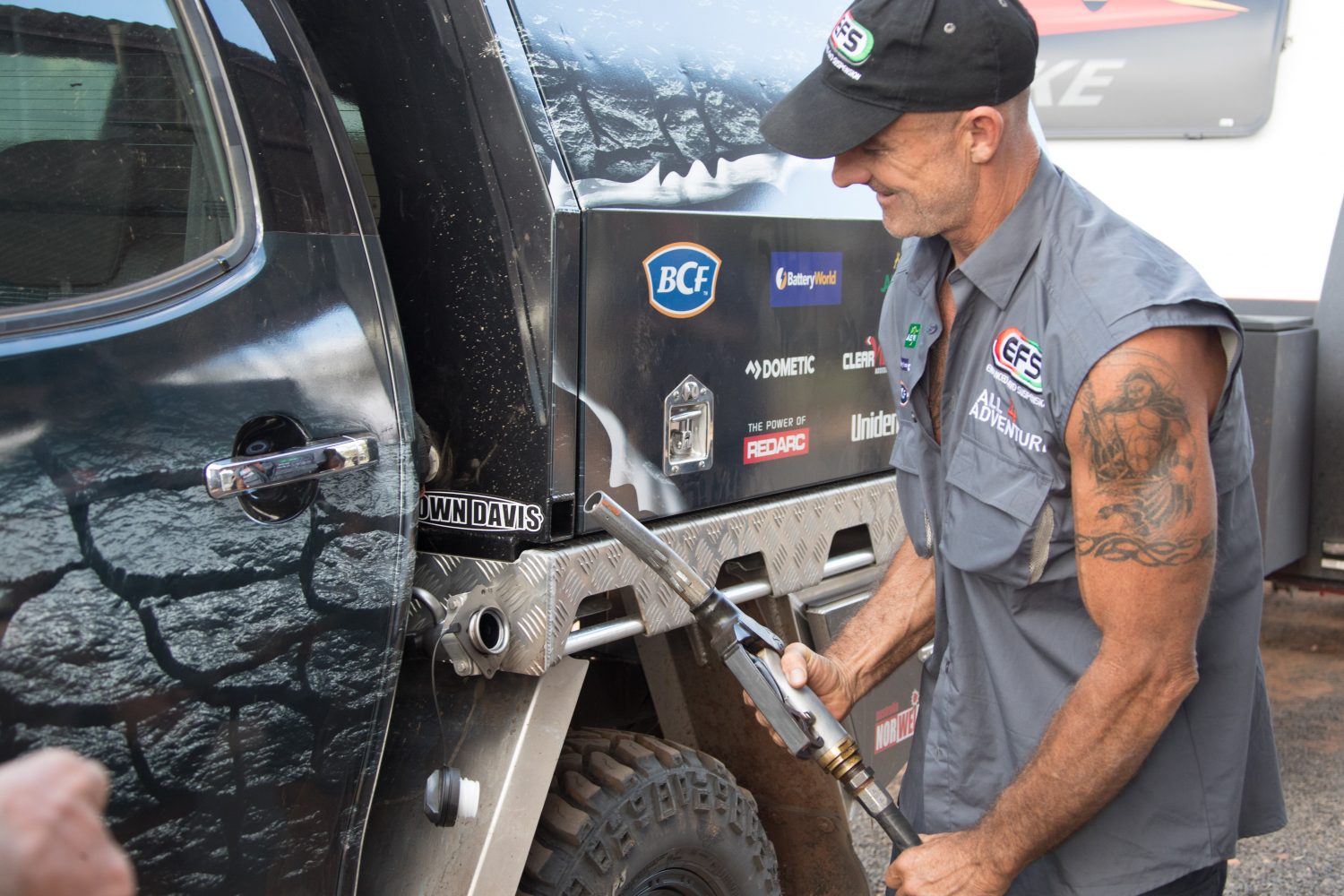 Isuzu DMAX (2020 PRESENT) Replacement Long Range Fuel Tank Brown