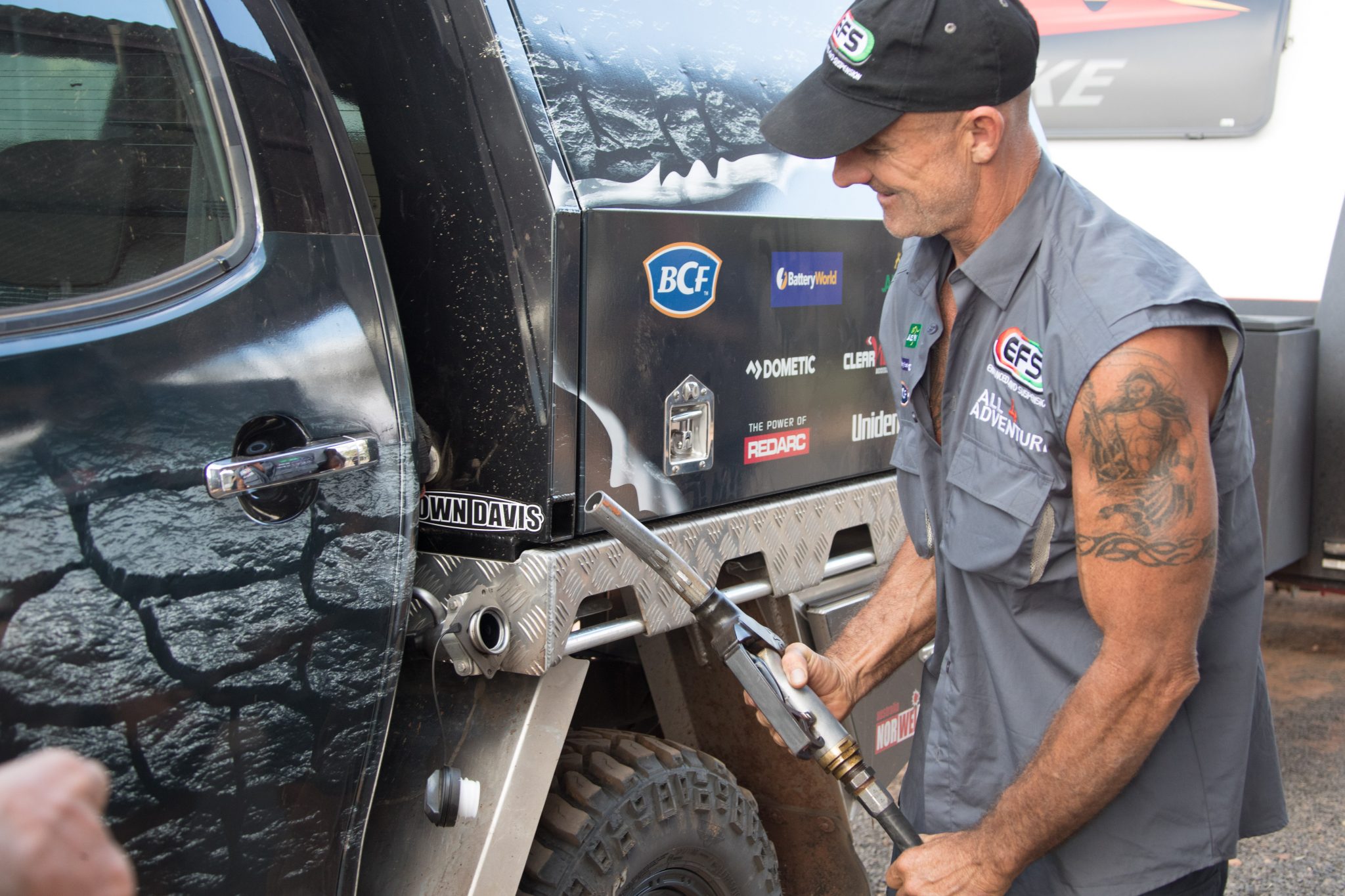 Isuzu DMAX (2020 PRESENT) Replacement Long Range Fuel Tank Brown