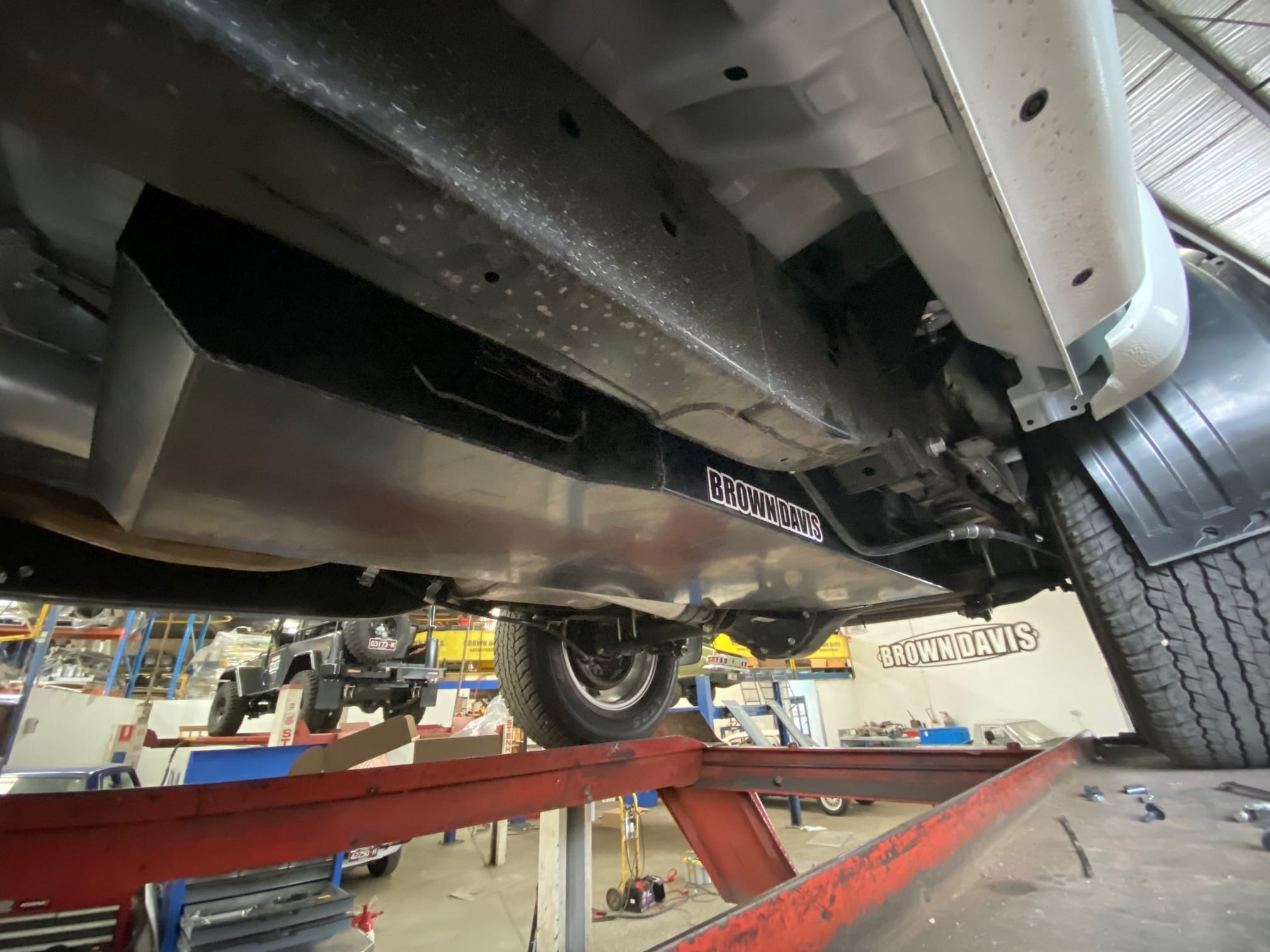 Isuzu DMAX (2020 PRESENT) Replacement Long Range Fuel Tank Brown