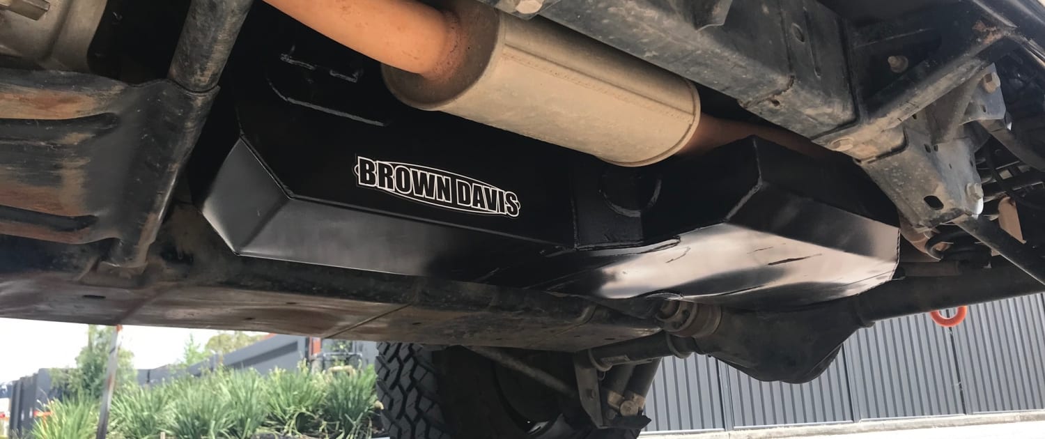Jeep Wrangler JK (2006 – PRESENT) Auxiliary Long Range Fuel Tanks – Brown  Davis- Long Range Fuel Tanks, Underbody Protection, Roll Cages and  Motorsport